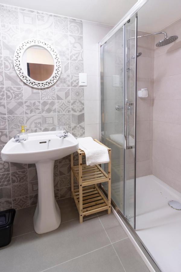 לינה וארוחת בוקר סיינט פול ביי Casa Ricca מראה חיצוני תמונה