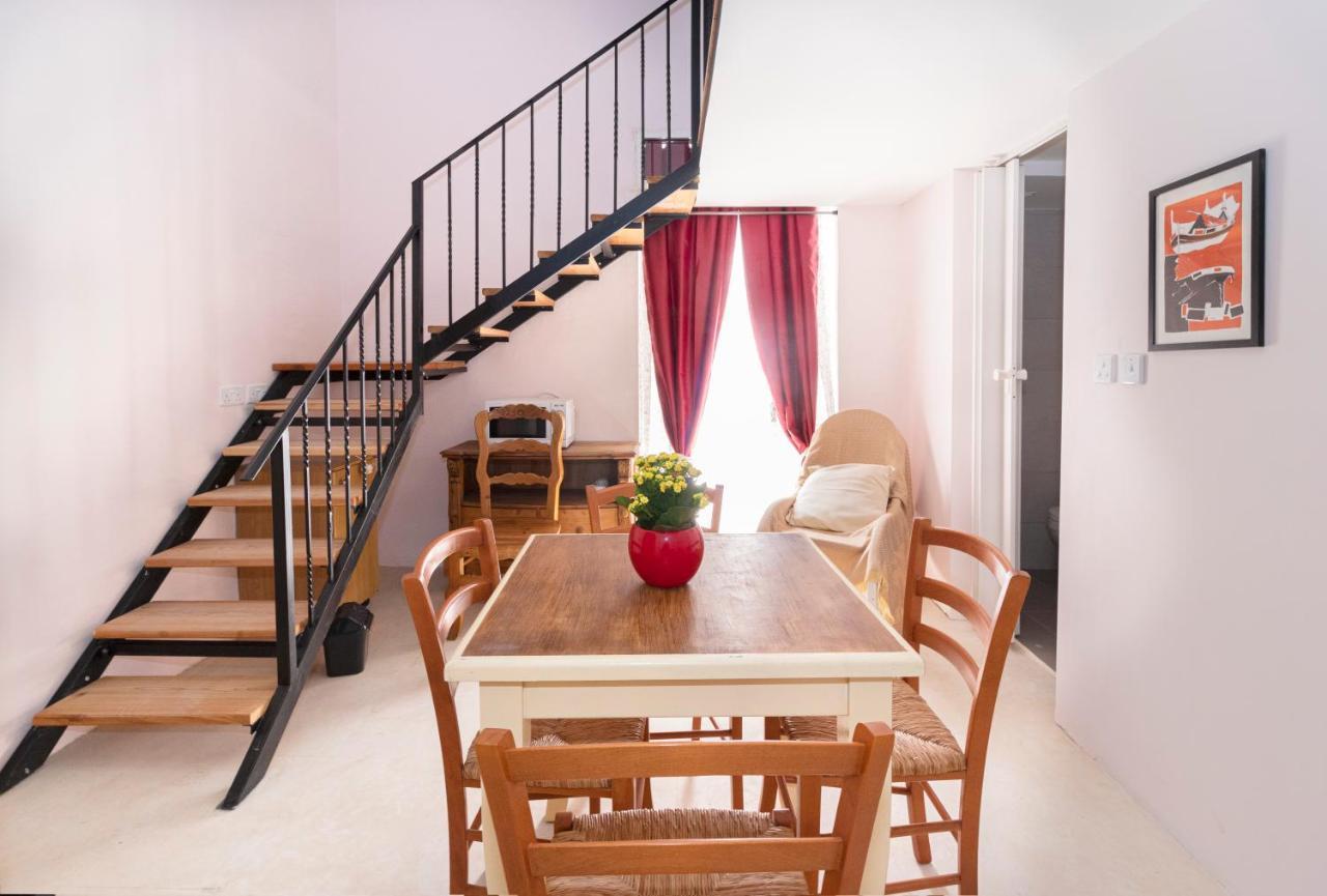 לינה וארוחת בוקר סיינט פול ביי Casa Ricca מראה חיצוני תמונה