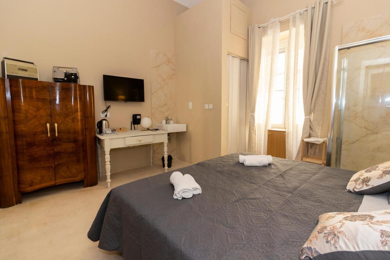 לינה וארוחת בוקר סיינט פול ביי Casa Ricca מראה חיצוני תמונה