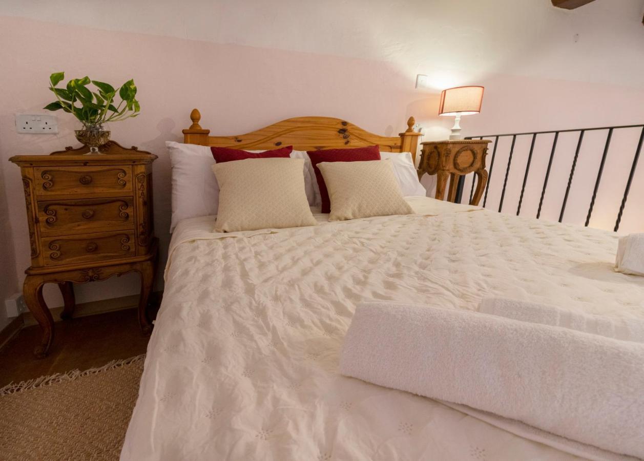 לינה וארוחת בוקר סיינט פול ביי Casa Ricca מראה חיצוני תמונה