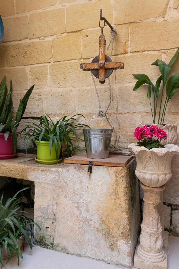 לינה וארוחת בוקר סיינט פול ביי Casa Ricca מראה חיצוני תמונה