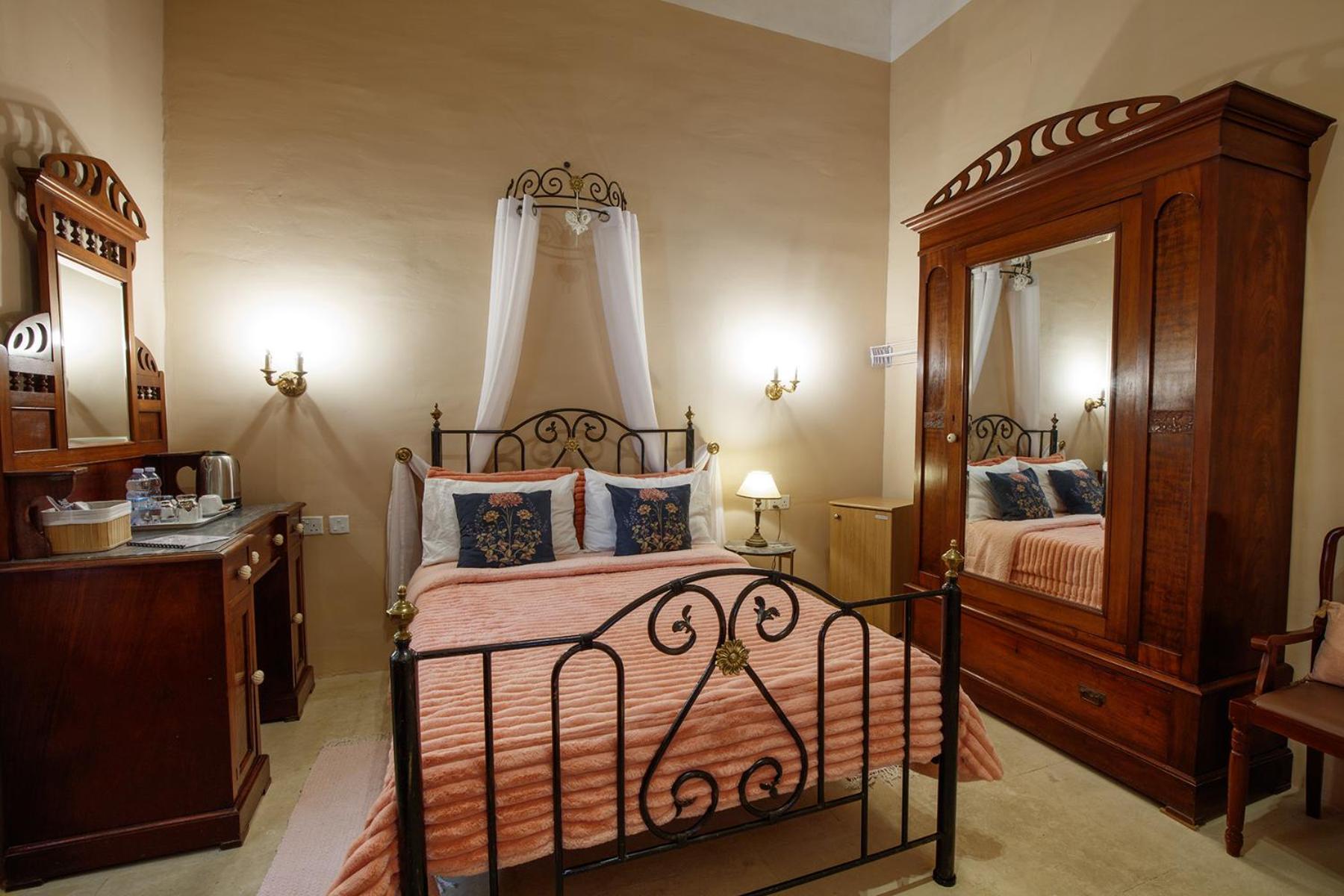לינה וארוחת בוקר סיינט פול ביי Casa Ricca מראה חיצוני תמונה